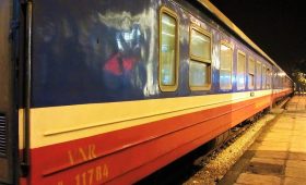 Train Fanxipan Express pour Lao Cai